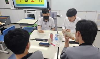 플라스틱은 고래밥이 아니예요. 이미지